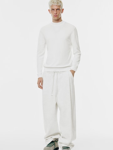 Pull&Bear Pullover in Weiß: Vorderseite