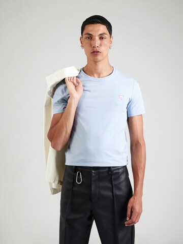 GUESS - Camiseta 'Aidy' en azul: frente