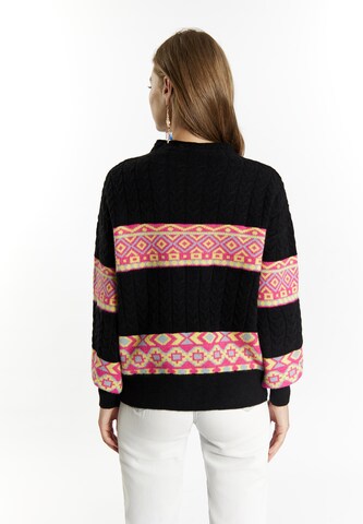 IZIA Sweater in Black