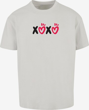 Merchcode T-Shirt 'Valentines Day - XOXO' in Grau: predná strana