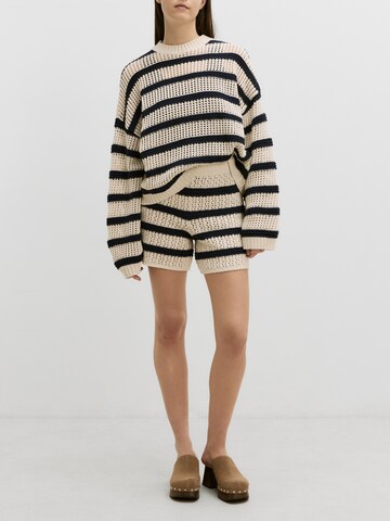 EDITED Sweater 'Xanthia' in Beige