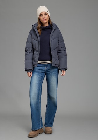 POLARINO Between-Season Jacket in Blue