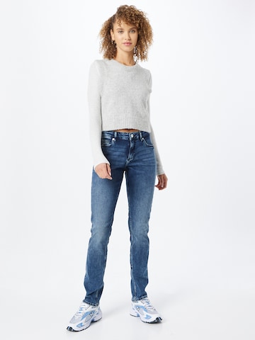 QS Regular Jeans 'CATIE' in Blauw