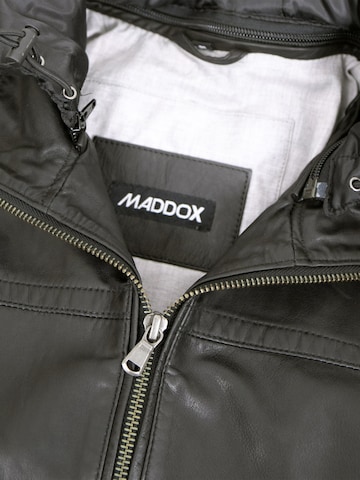 MADDOX - Chaqueta de entretiempo 'HJM-89' en negro