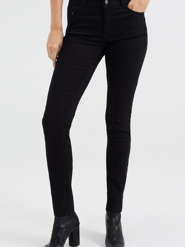 Skinny Jeans de la WE Fashion pe negru: față