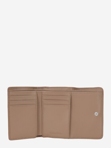 Porte-monnaies Calvin Klein en beige