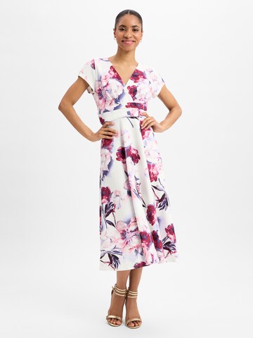 SWING Cocktail Dress in Pink: front