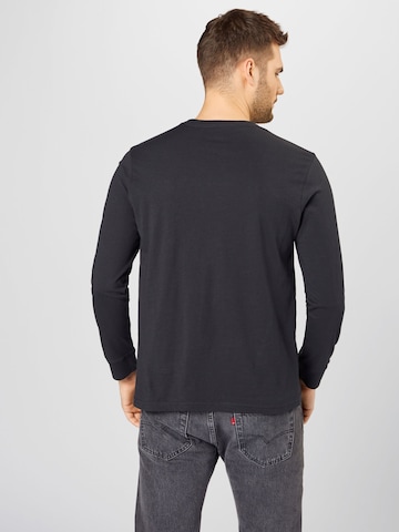 LEVI'S ® Тениска 'Relaxed Long Sleeve Graphic Tee' в черно