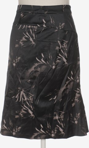 RENÉ LEZARD Skirt in M in Black: front