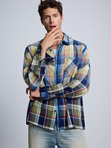 Regular fit Camicia di Desigual in verde: frontale