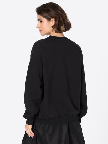 Cotton On Sweatshirt in Black