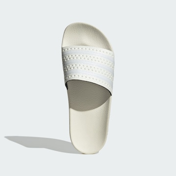 ADIDAS ORIGINALS Pantolette 'Adilette' in Weiß