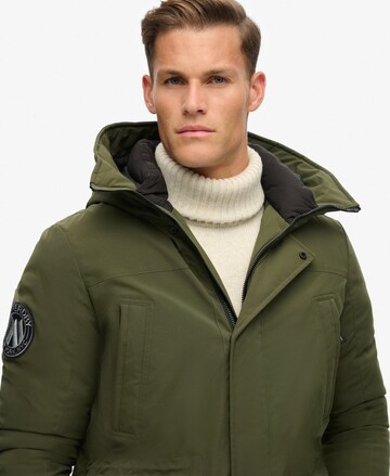 Superdry Winterparka in Groen