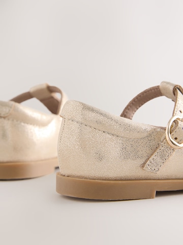 bēšs Next Balerīnas