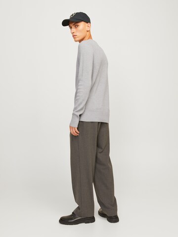 JACK & JONES Trui 'JJEPerfect' in Grijs