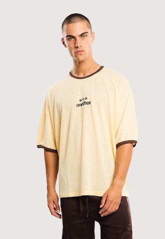 Maglietta 'Rave Dept. Ringer' di Another Cotton Lab in giallo