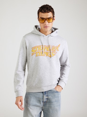 JACK & JONES Sweatshirt 'JORStranger Things' i grå