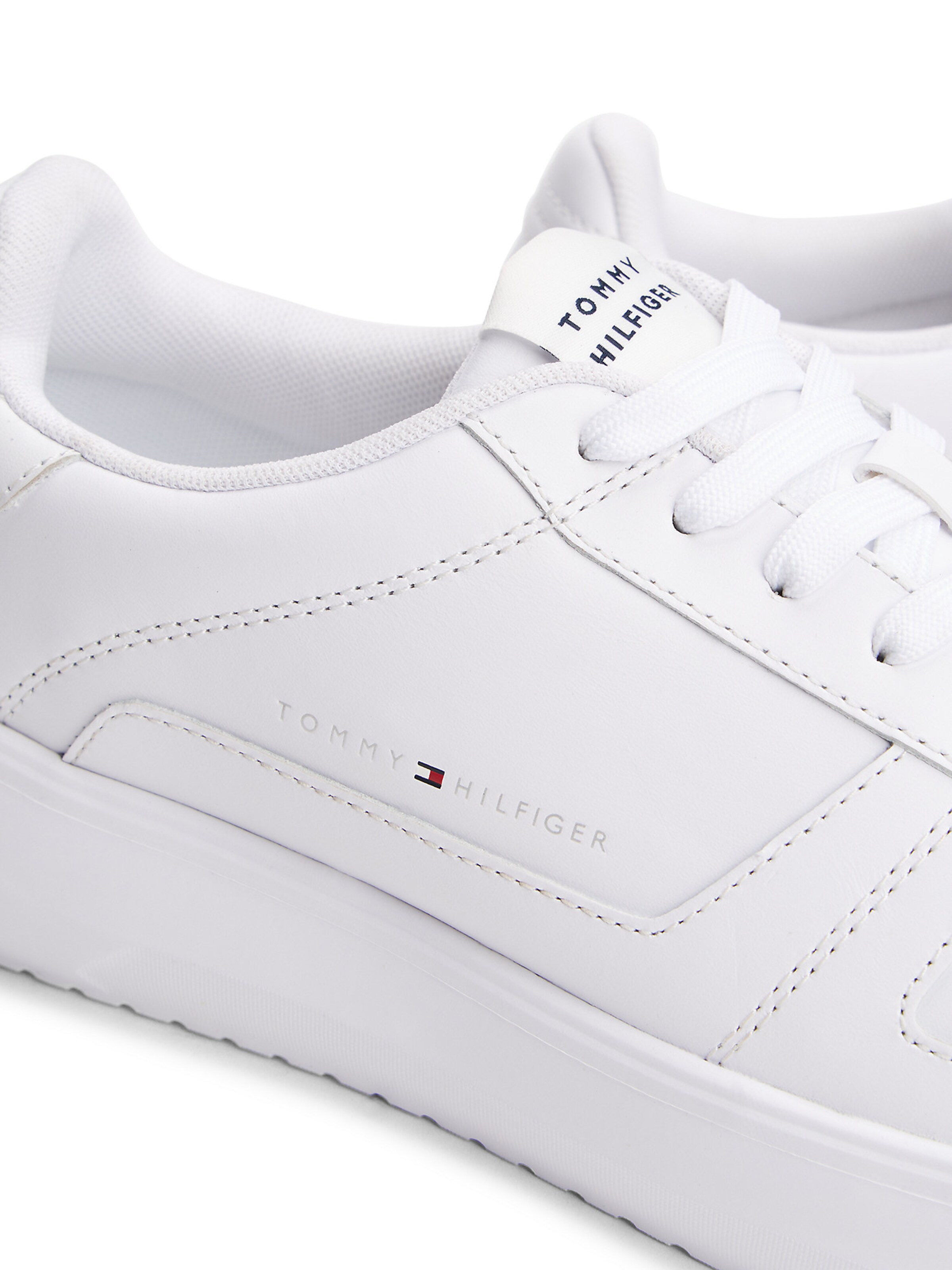 TOMMY HILFIGER Низкие кроссовки в Белый