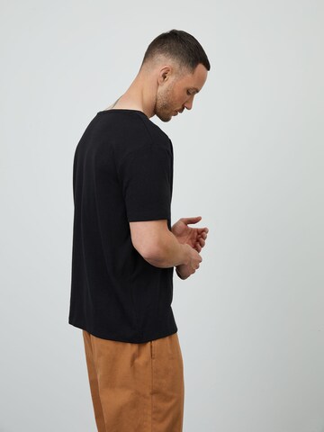 DAN FOX APPAREL - Camiseta 'Sven' en negro