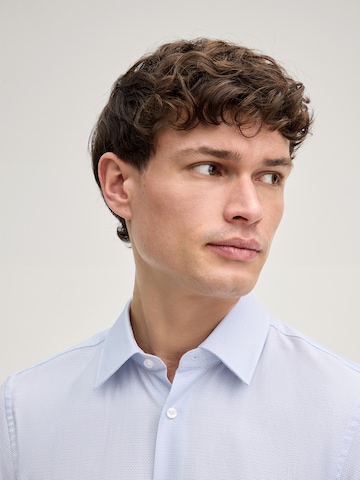 Coupe slim Chemise business 'Pierce' JOOP! en bleu