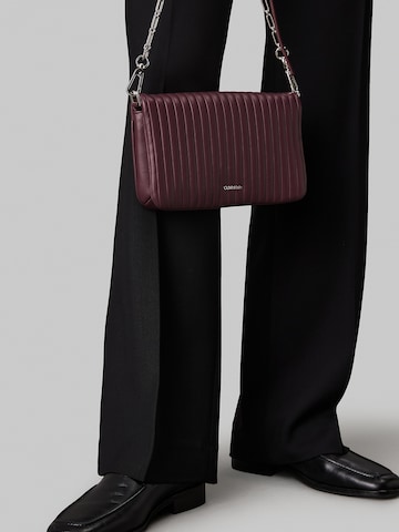 Calvin Klein Crossbody bag in Red