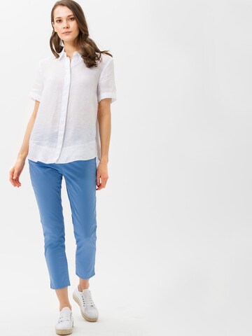 Coupe slim Pantalon 'MARY' BRAX en bleu