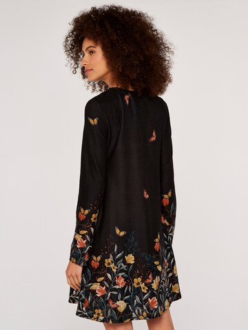 Robe de cocktail Apricot en noir