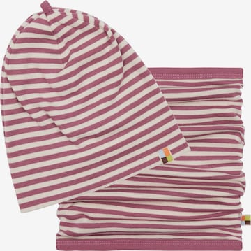 loud + proud Beanie in Purple: front