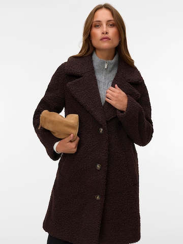 VERO MODA Wintermantel 'VMKYLIE' in Bruin: voorkant