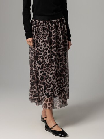 MORE & MORE Skirt in Beige: front