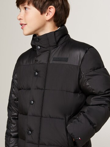 TOMMY HILFIGER Between-season jacket in Black