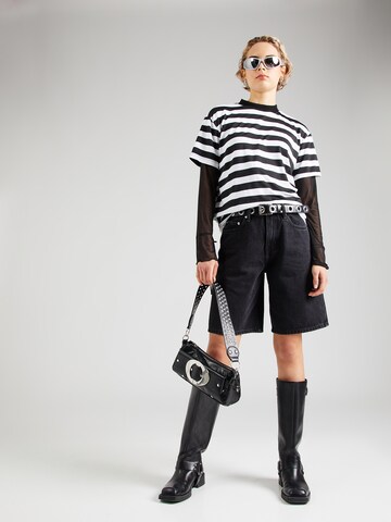Trendyol T-shirt i svart
