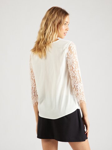 Camicia da donna 'Levke' di ABOUT YOU in bianco