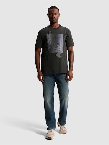 CAST IRON T-shirt i grå
