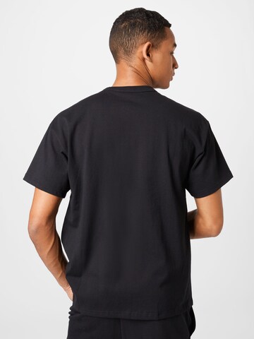 Nike Sportswear T-Shirt 'Essential' in Schwarz