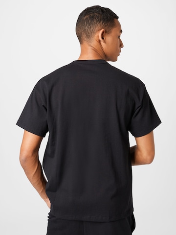 Nike Sportswear Shirt 'Essential' in Zwart