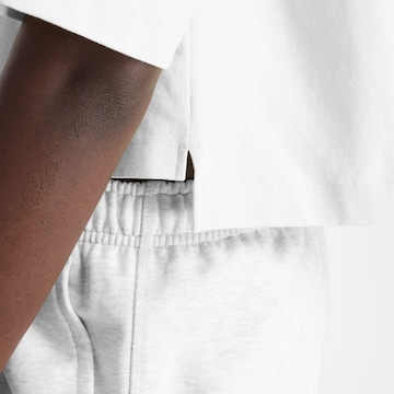 T-shirt fonctionnel new balance en blanc