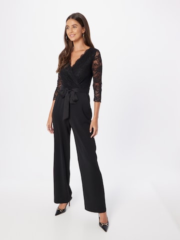 SWING Jumpsuit in Zwart: voorkant