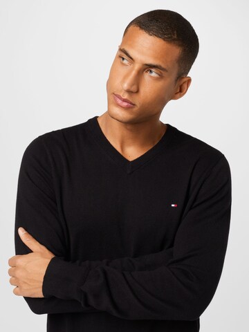 Regular fit Pullover di TOMMY HILFIGER in nero