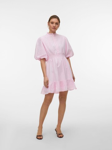 VERO MODA - Vestido camisero 'VMClover' en rosa