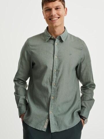 WE Fashion Slim Fit Skjorte i grøn