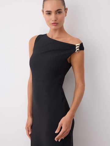 Trendyol Estélyi ruhák - fekete