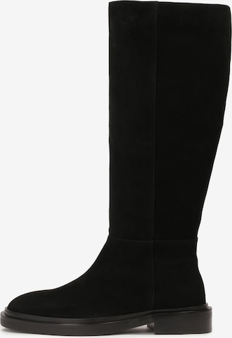 Kazar Boot in Black: front