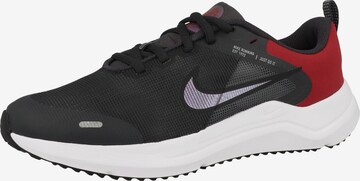 NIKE Sportschoen 'Downshifter 12 (GS)' in Grijs: voorkant