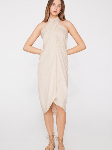 Tezenis Beach Towel in Beige