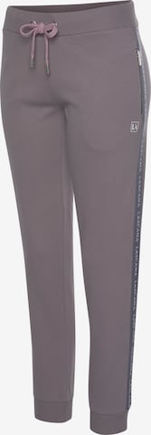 LASCANA ACTIVE Дънки Tapered Leg Спортен панталон в бежово