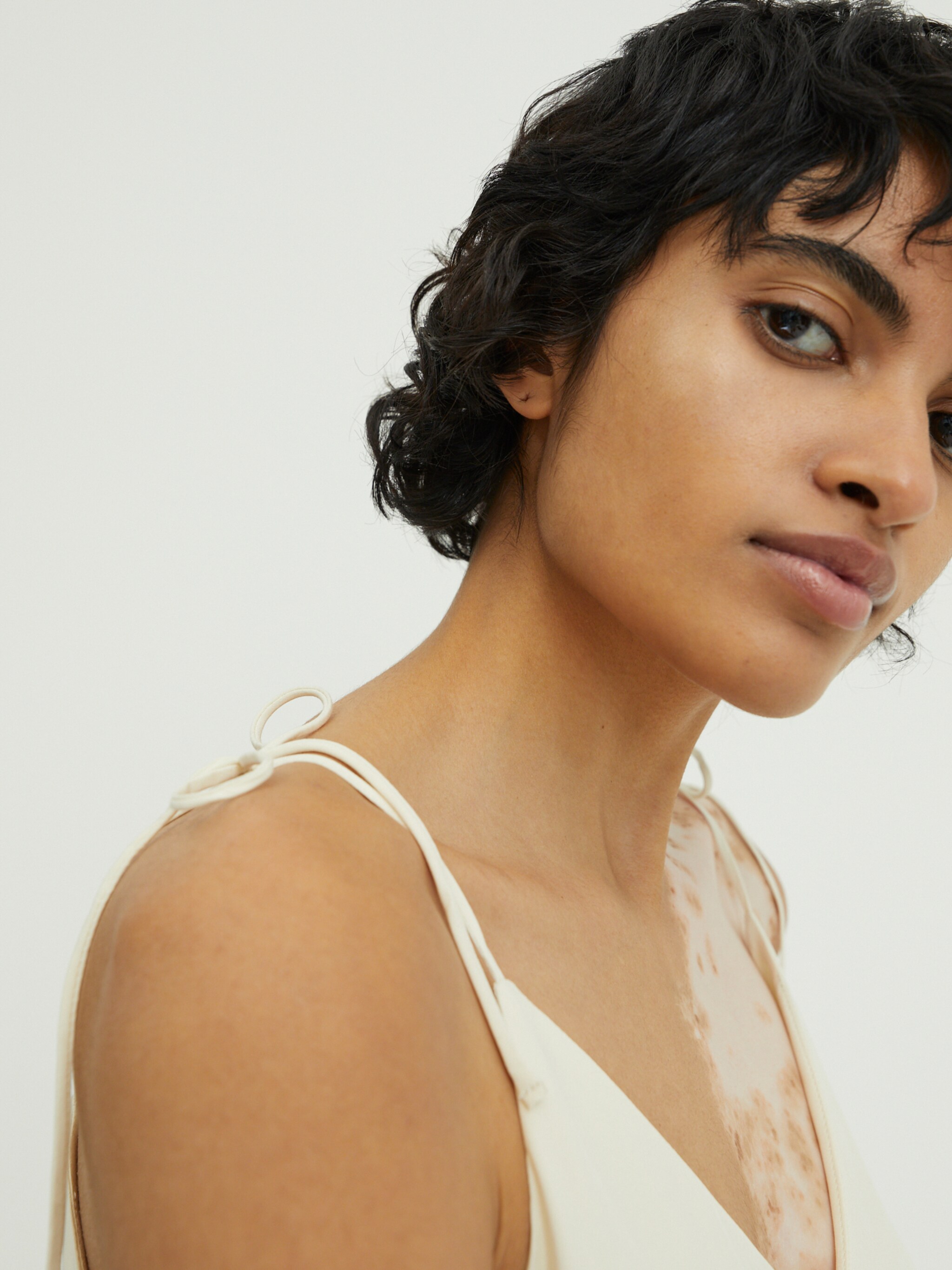 EDITED Producten Top 'Ulla' Beige