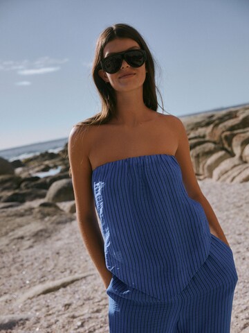 self. Top in Blau: Vorderseite