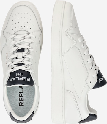 REPLAY Platform trainers in White