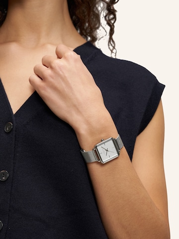 Liebeskind Berlin Analoguhr in Silber: Vorderseite